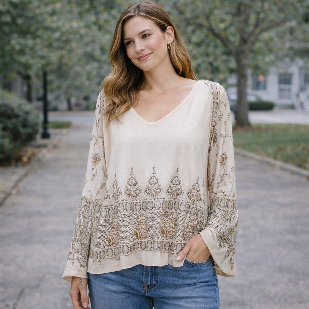 Free People SZ XS Women's Linen Blend Medallion Printed V-Neck Top Boho Festival